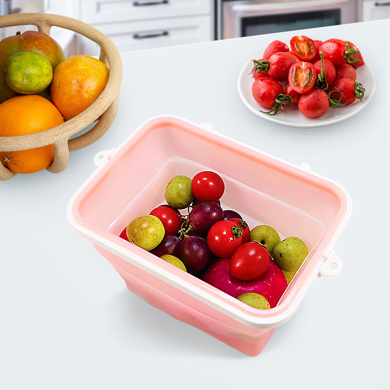 Silicone Collapsible Food or Tibits Storage Container